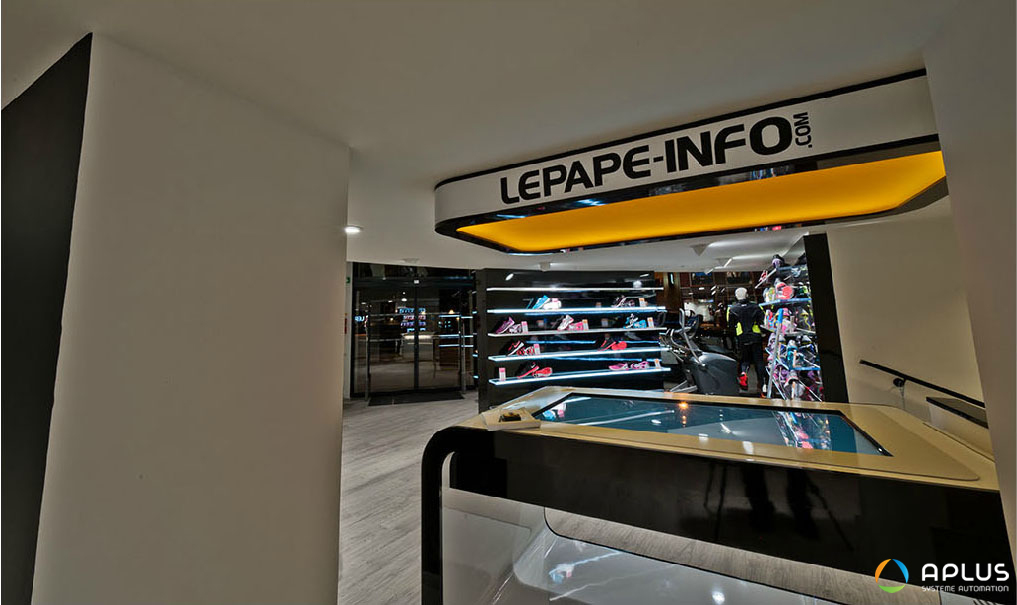 DM_Table Tactile Le Pape_6